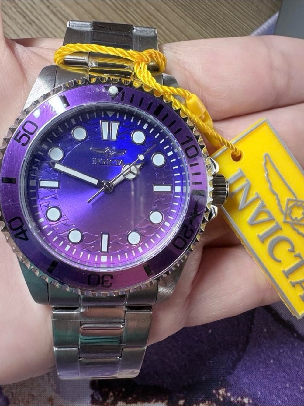 Invicta Men’s 43 mm Pro Diver in purple NWT